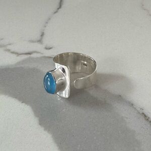 NWOT Sundance Clifftop Ring, Blue Chalcedony, Sterling Silver